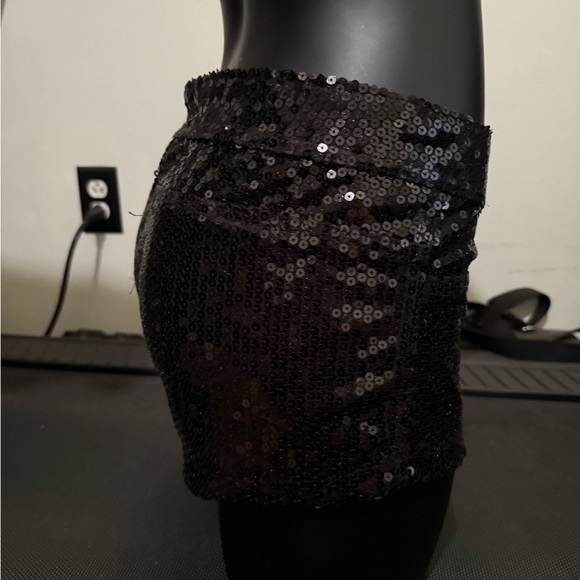 SOLD - Picture 3 of 4